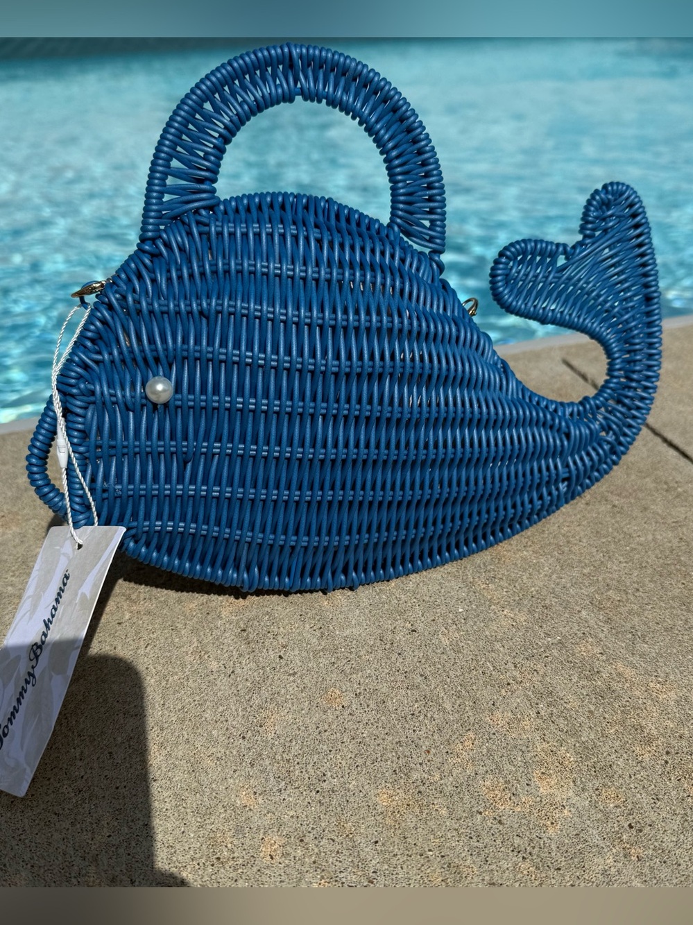 New Tommy Bahama Blue Whale Woven Top-Handle Bag - Picture 6 of 11